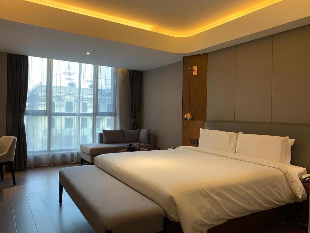 Hotel Yitel Collection Collection Harbin Railway Station Post Square Qiulin Exterior foto