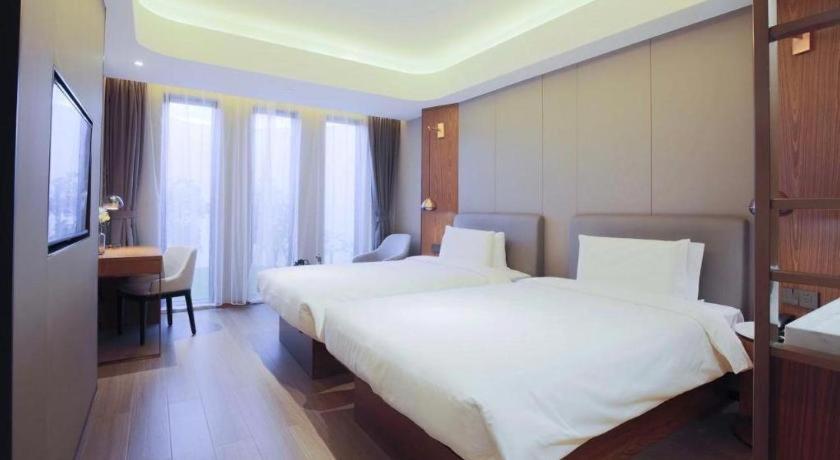Hotel Yitel Collection Collection Harbin Railway Station Post Square Qiulin Exterior foto